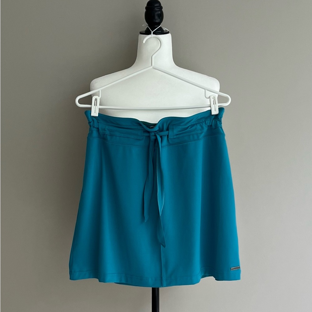 Merrell Opti-Wick UPF 50+ teal skirt